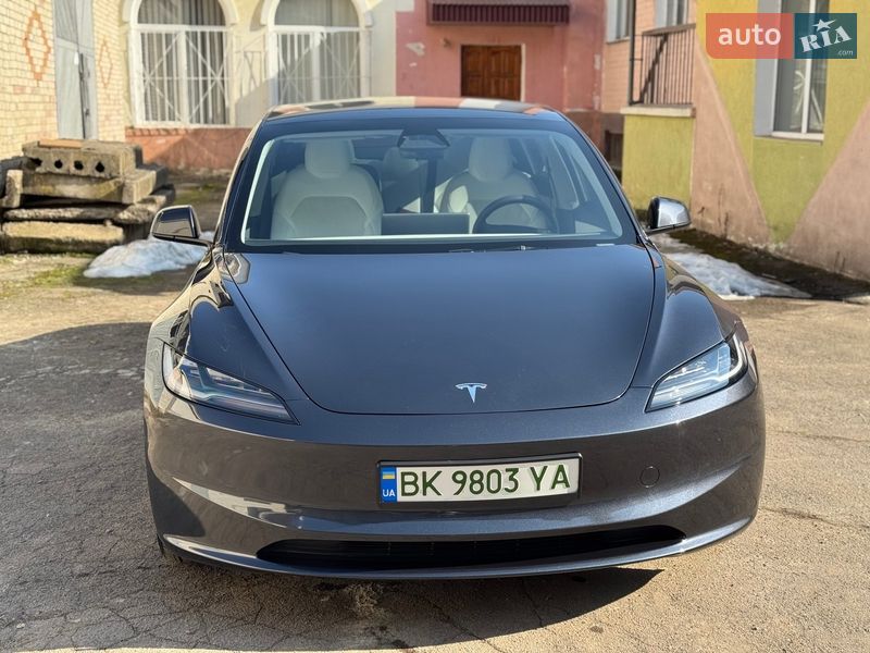 Седан Tesla Model 3 2024 в Ровно фото 3 Седан Tesla Model 3 2024 в Ровно