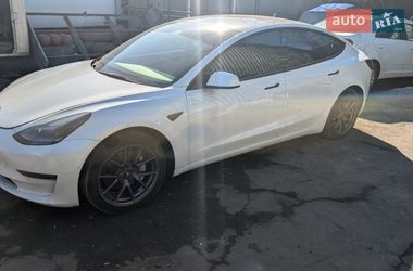 Седан Tesla Model 3 2021 в Києві