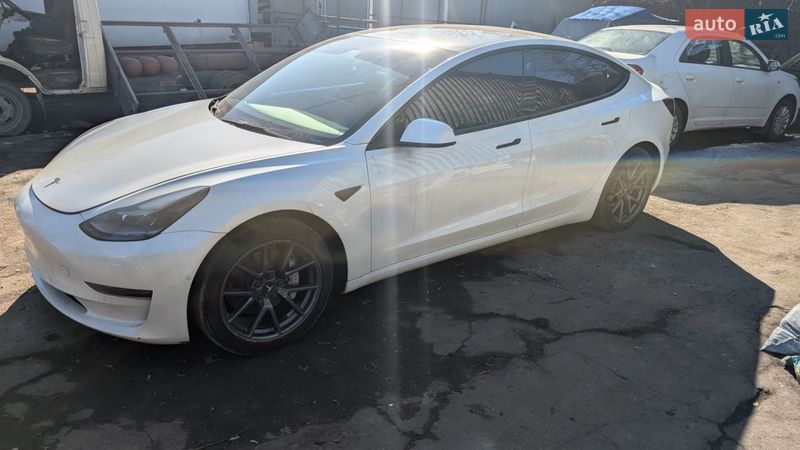 Tesla Model 3 2021 Tesla Model 3 2021