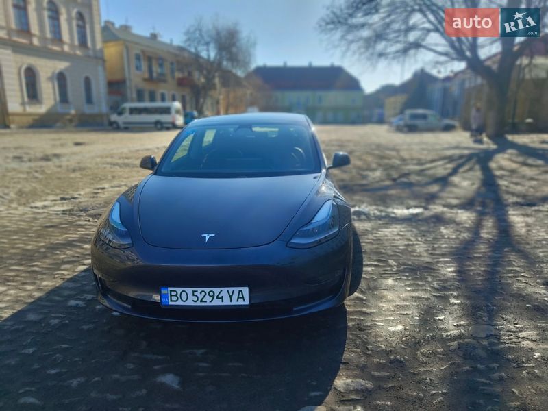 Седан Tesla Model 3 2021 в Каменец-Подольском
