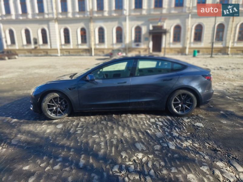 Седан Tesla Model 3 2021 в Каменец-Подольском