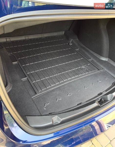 Седан Tesla Model 3 2019 в Харькове фото 12 Седан Tesla Model 3 2019 в Харькове