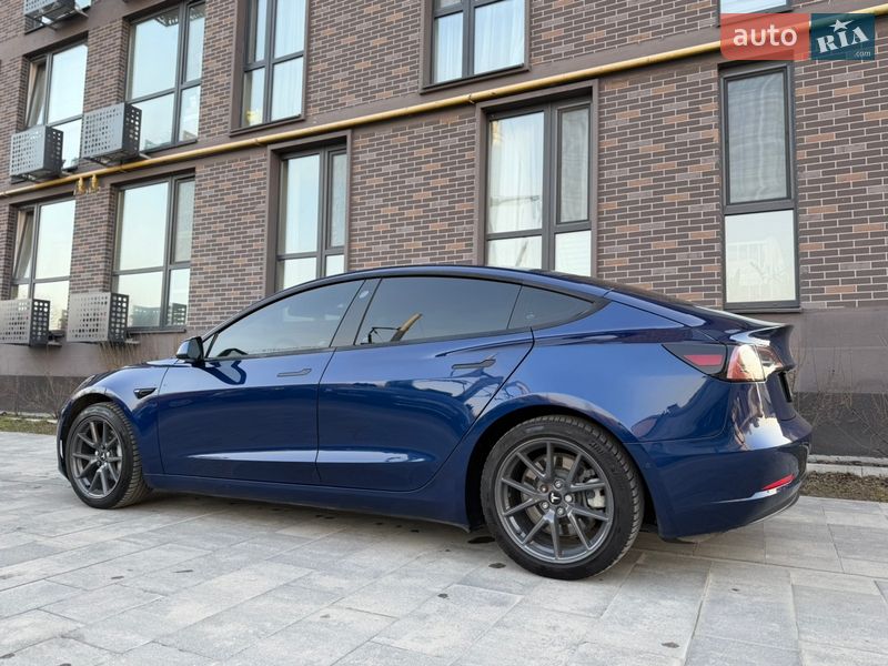 Седан Tesla Model 3 2022 в Львове фото 11 Седан Tesla Model 3 2022 в Львове