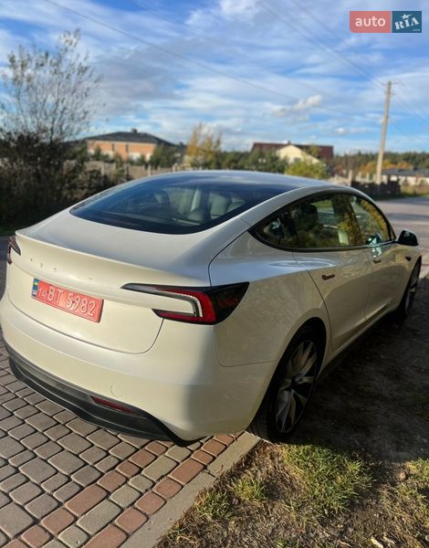 Седан Tesla Model 3 2024 в Львові фото 4 Седан Tesla Model 3 2024 в Львові