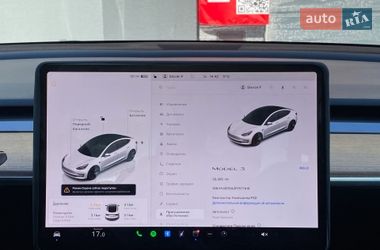Седан Tesla Model 3 2023 в Киеве