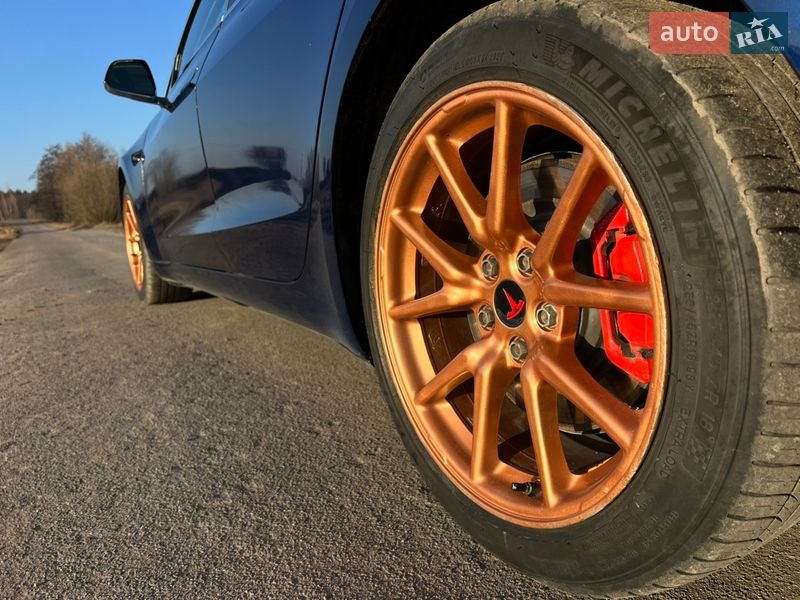 Седан Tesla Model 3 2018 в Вінниці