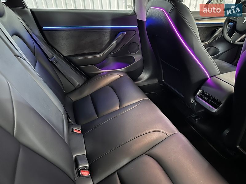Седан Tesla Model 3 2023 в Днепре фото 13 Седан Tesla Model 3 2023 в Днепре