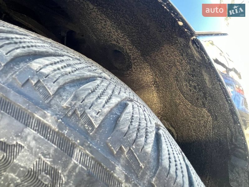 Седан Tesla Model 3 2022 в Киеве