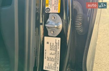 Седан Tesla Model 3 2020 в Киеве