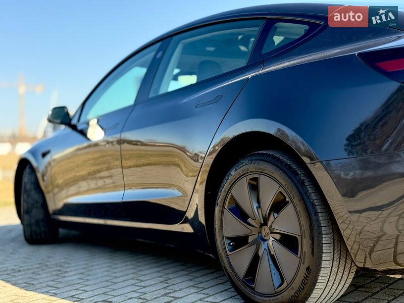 Седан Tesla Model 3 2025 в Львове фото 7 Седан Tesla Model 3 2025 в Львове