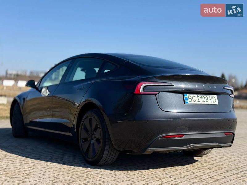 Седан Tesla Model 3 2025 в Львове фото 8 Седан Tesla Model 3 2025 в Львове