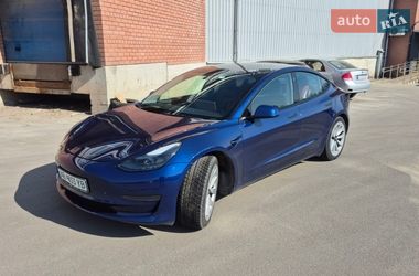 Седан Tesla Model 3 2022 в Днепре