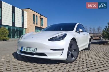 Седан Tesla Model 3 2023 в Хмельницькому