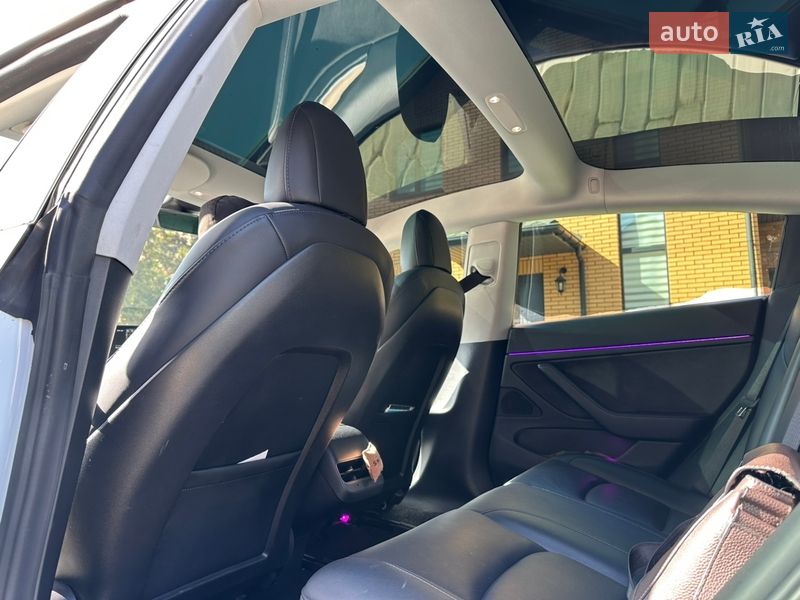 Седан Tesla Model 3 2021 в Виннице фото 16 Седан Tesla Model 3 2021 в Виннице