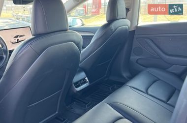 Седан Tesla Model 3 2022 в Ивано-Франковске
