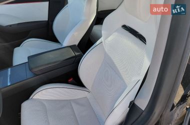 Седан Tesla Model 3 2024 в Києві
