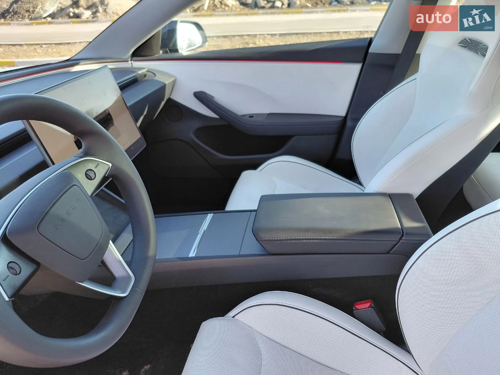 2024 Tesla Model 3 - мініатюра 4