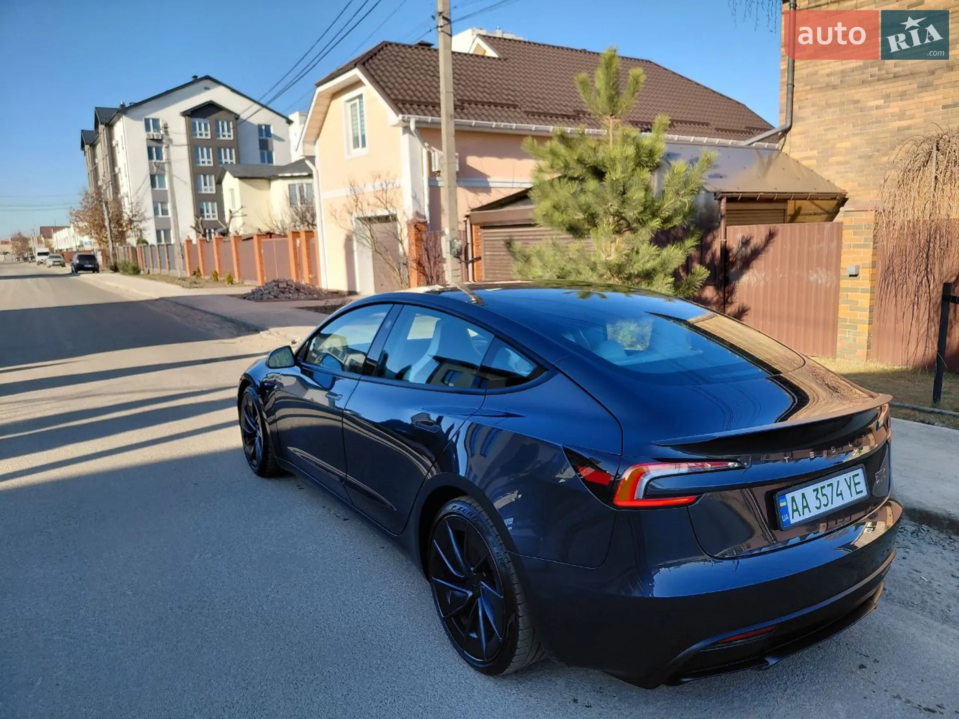 2024 Tesla Model 3 - мініатюра 3