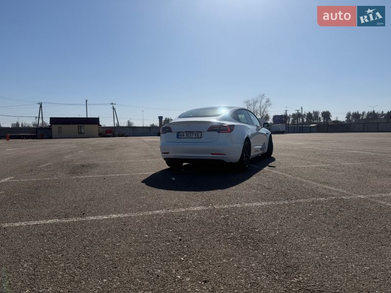 Седан Tesla Model 3 2022 в Києві фото 8 Седан Tesla Model 3 2022 в Києві