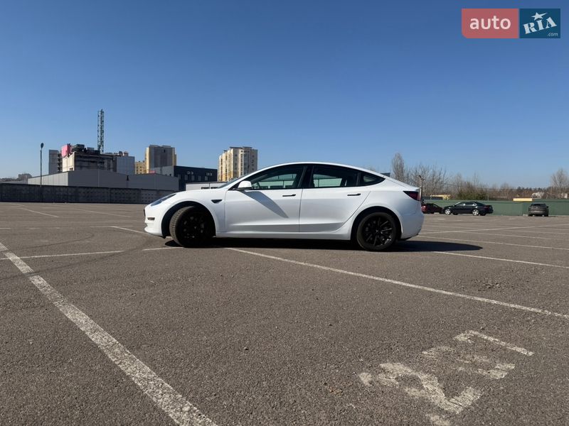 Седан Tesla Model 3 2022 в Києві фото 11 Седан Tesla Model 3 2022 в Києві