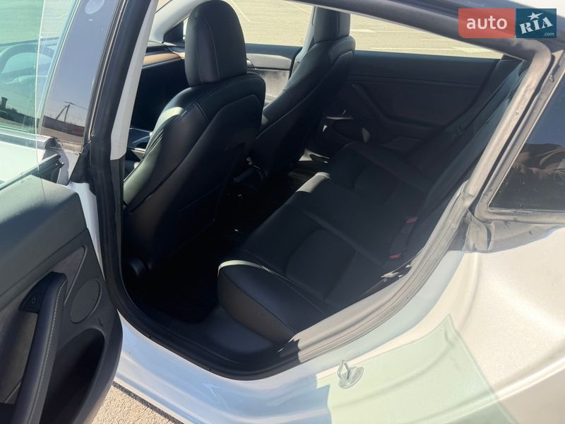 Седан Tesla Model 3 2022 в Києві фото 14 Седан Tesla Model 3 2022 в Києві
