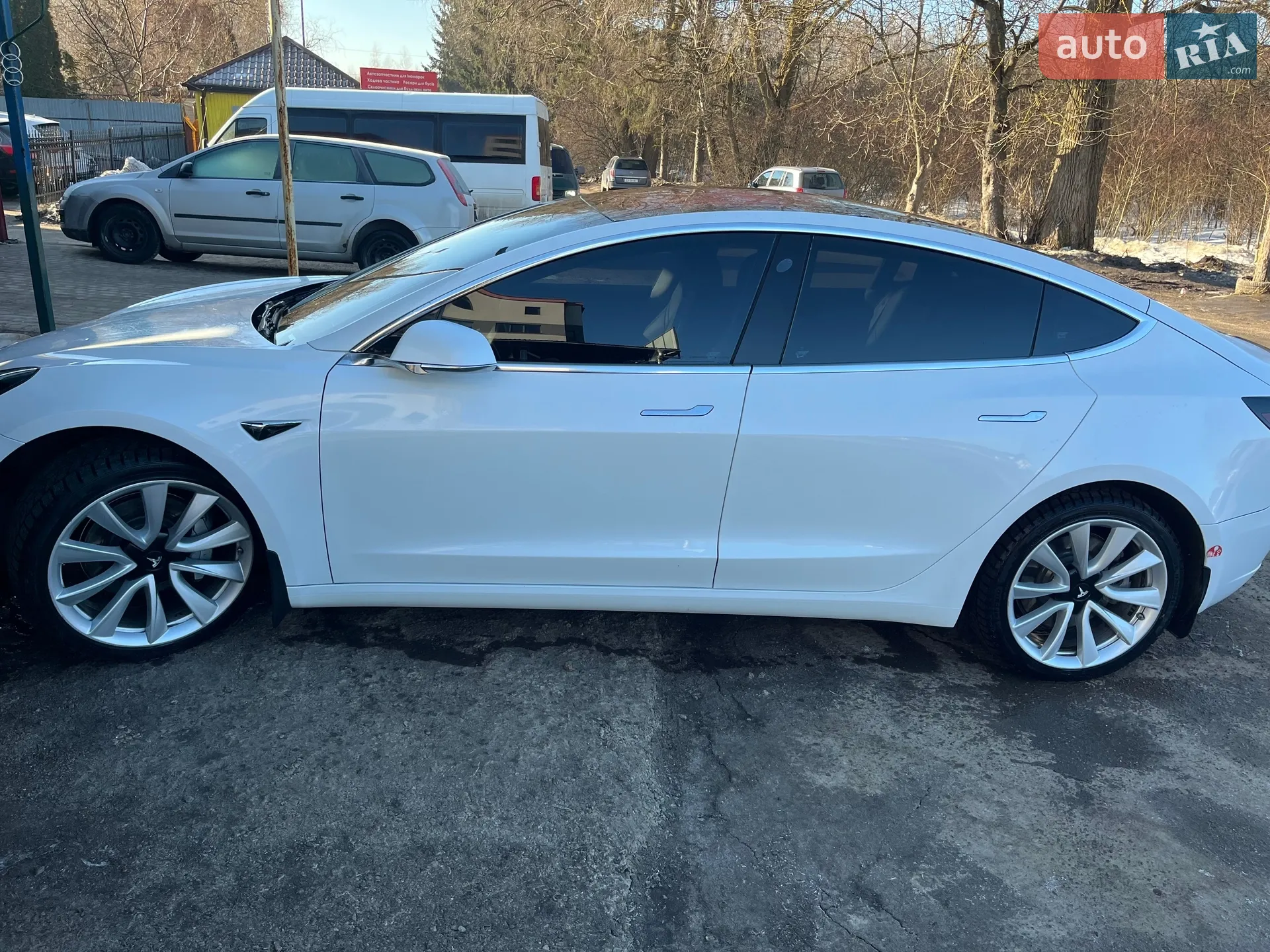 2018 Tesla Model 3 - фото 1