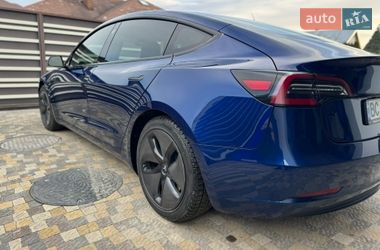 Седан Tesla Model 3 2019 в Львове