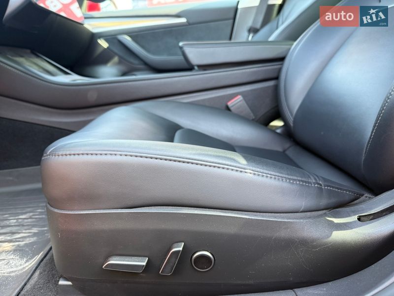 Седан Tesla Model 3 2023 в Стрые фото 10 Седан Tesla Model 3 2023 в Стрые
