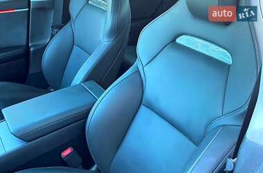 Седан Tesla Model 3 2024 в Киеве