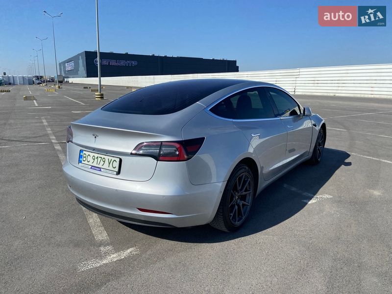 Седан Tesla Model 3 2018 в Львове фото 4 Седан Tesla Model 3 2018 в Львове