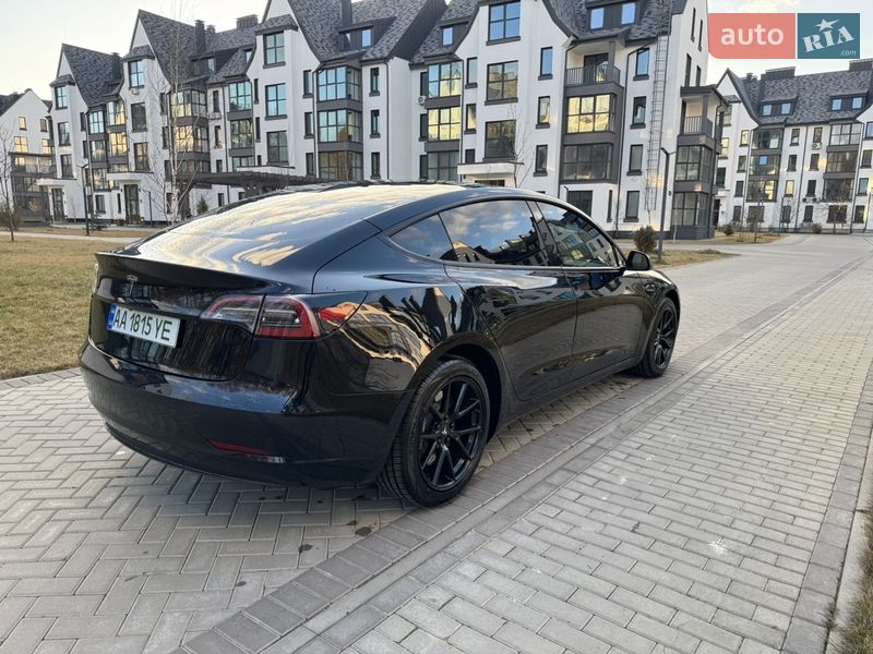 Седан Tesla Model 3 2023 в Киеве фото 6 Седан Tesla Model 3 2023 в Киеве