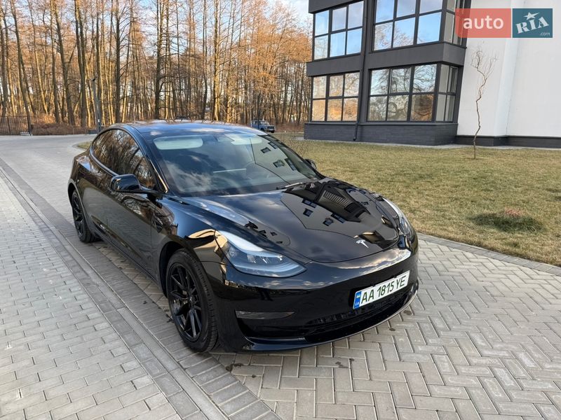 Седан Tesla Model 3 2023 в Киеве фото 9 Седан Tesla Model 3 2023 в Киеве