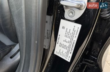 Седан Tesla Model 3 2023 в Киеве