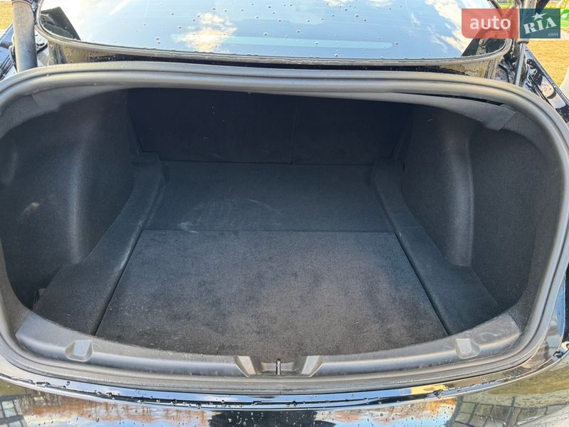 Седан Tesla Model 3 2023 в Киеве фото 20 Седан Tesla Model 3 2023 в Киеве