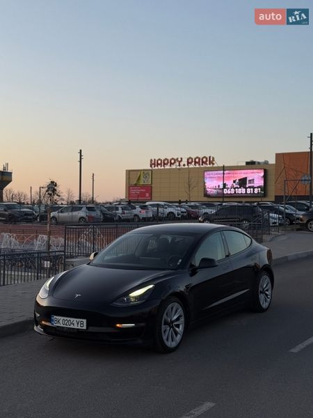 Tesla Model 3 2022 Tesla Model 3 2022