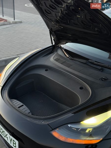 Седан Tesla Model 3 2022 в Ровно фото 21 Седан Tesla Model 3 2022 в Ровно