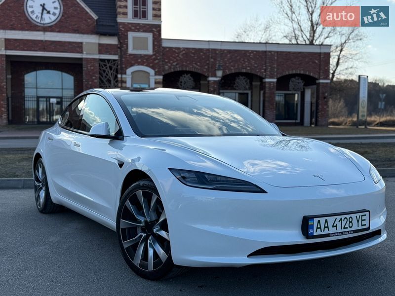 Седан Tesla Model 3 2024 в Києві фото 3 Седан Tesla Model 3 2024 в Києві