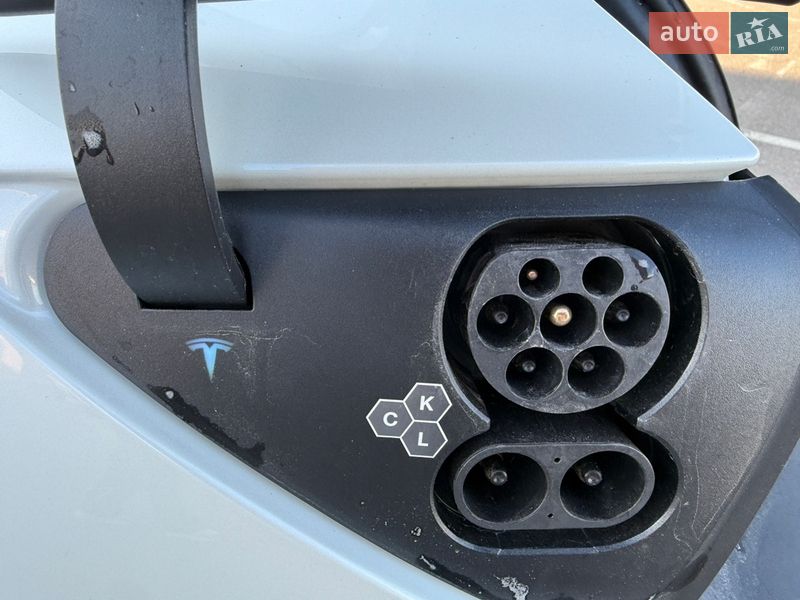 Седан Tesla Model 3 2024 в Києві фото 33 Седан Tesla Model 3 2024 в Києві