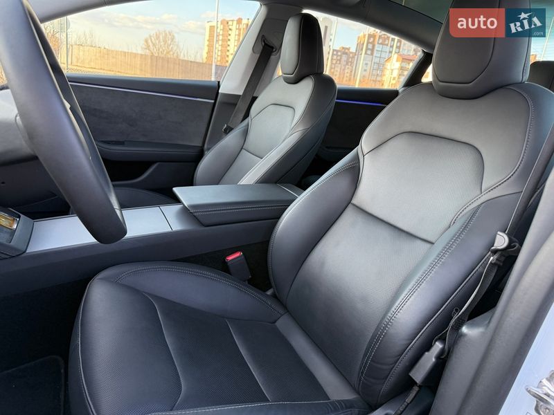 Седан Tesla Model 3 2024 в Києві фото 39 Седан Tesla Model 3 2024 в Києві