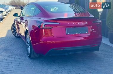 Седан Tesla Model 3 2024 в Ивано-Франковске