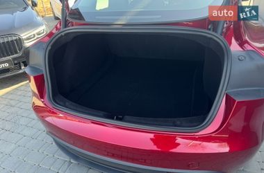 Седан Tesla Model 3 2024 в Ивано-Франковске