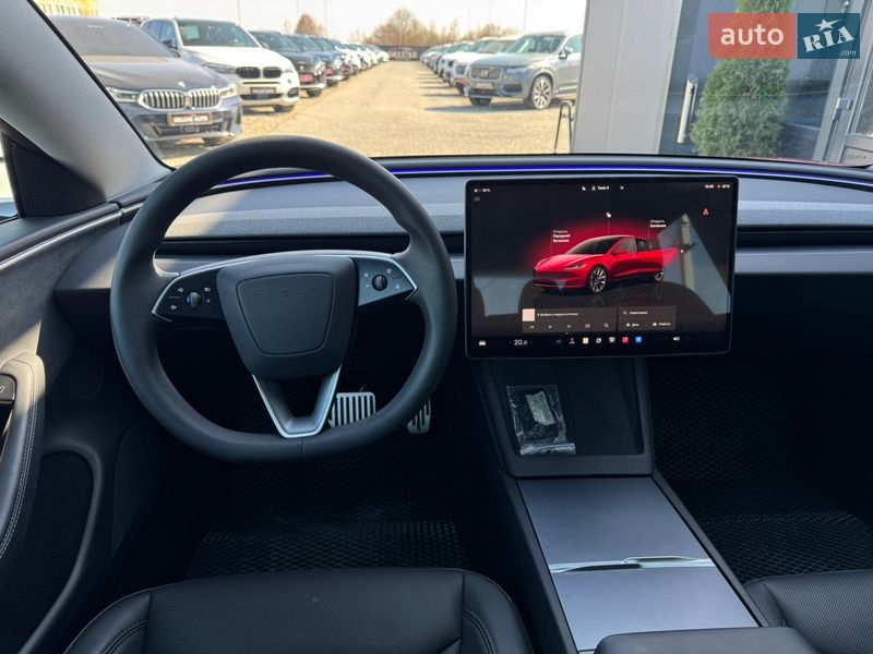 Седан Tesla Model 3 2024 в Ивано-Франковске