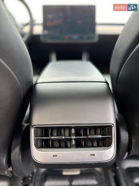 Седан Tesla Model 3 2020 в Жовкве фото 23 Седан Tesla Model 3 2020 в Жовкве