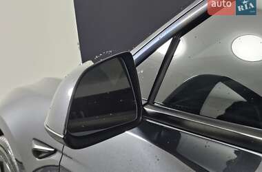 Седан Tesla Model 3 2025 в Львове