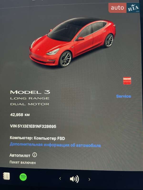 Седан Tesla Model 3 2022 в Киеве