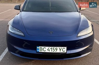 Седан Tesla Model 3 2024 в Ровно