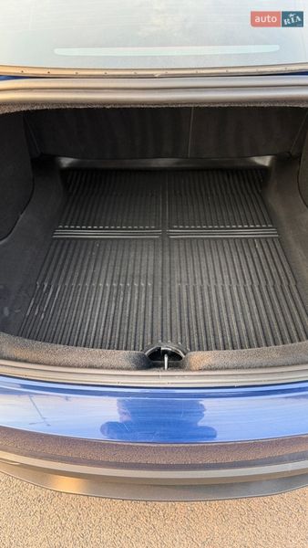 Седан Tesla Model 3 2024 в Рівному фото 12 Седан Tesla Model 3 2024 в Рівному