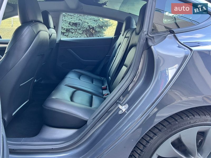 Седан Tesla Model 3 2021 в Киеве фото 40 Седан Tesla Model 3 2021 в Киеве