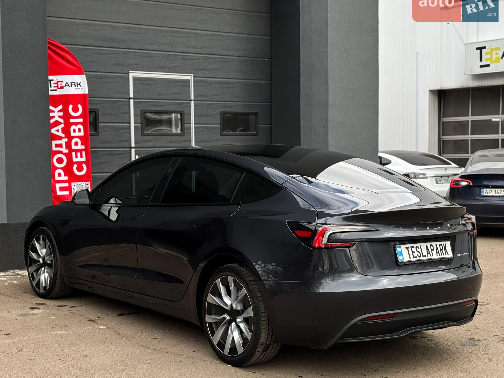 2024 Tesla Model 3 - мініатюра 10
