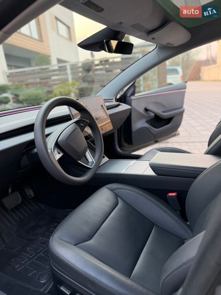 Седан Tesla Model 3 2024 в Стрию фото 29 Седан Tesla Model 3 2024 в Стрию